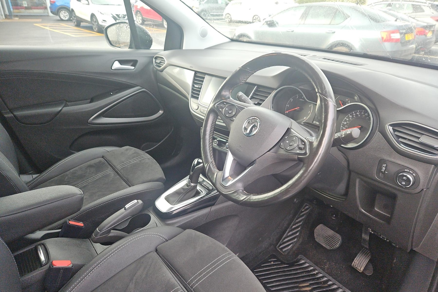 Used Vauxhall Crossland 2022 for sale - 77500715: Photo 2