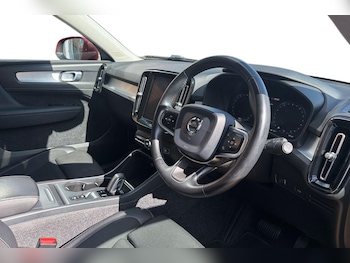 Used Volvo XC40 2020 for sale - 79351424: Photo