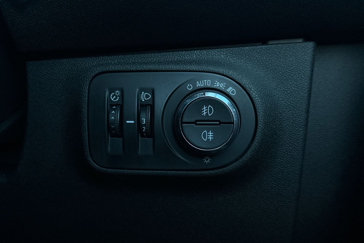 Used Vauxhall Corsa 2018 for sale - 76362357: Photo 20