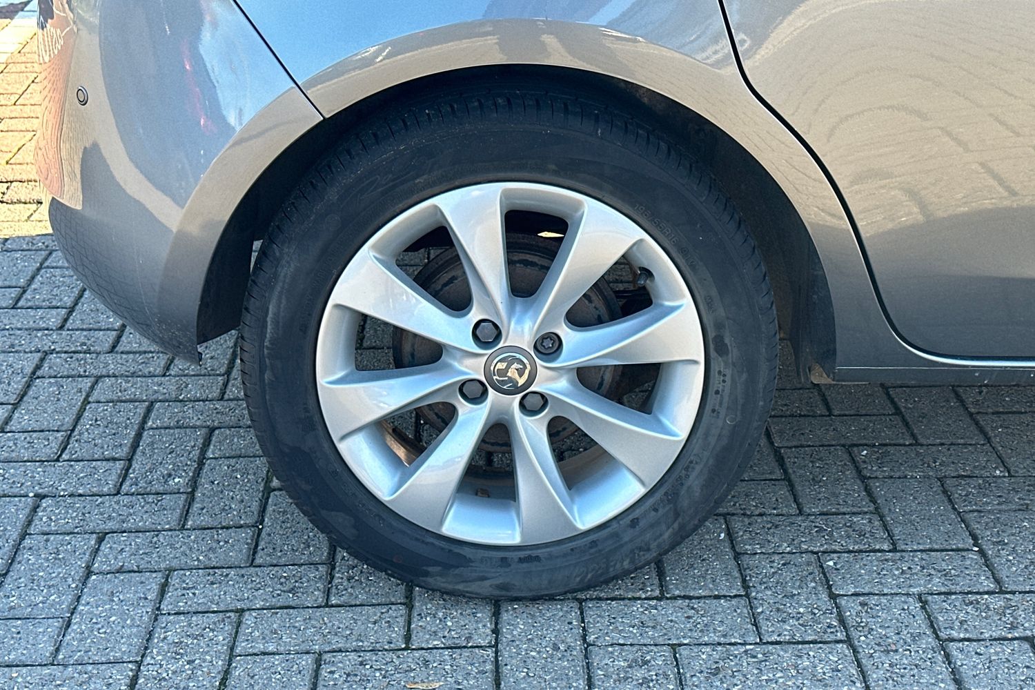 Used Vauxhall Corsa 2018 for sale - 76362357: Photo 3