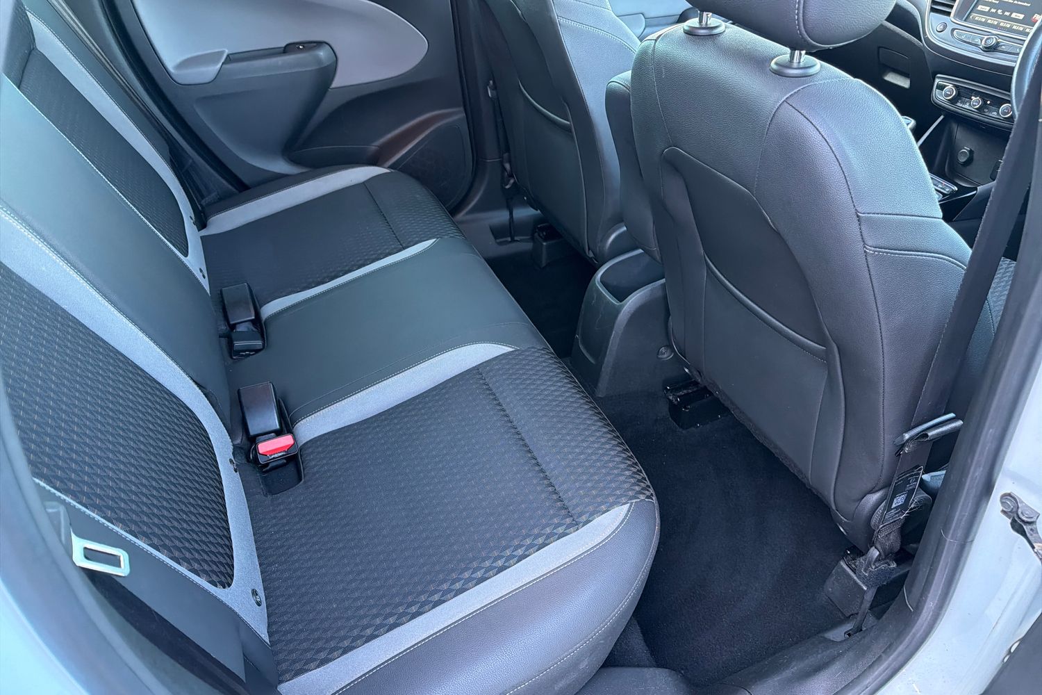 Used Vauxhall Crossland X 2018 for sale - 77787324: Photo 16