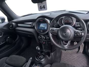 Used MINI Hatch 2019 for sale - 75143457: Photo
