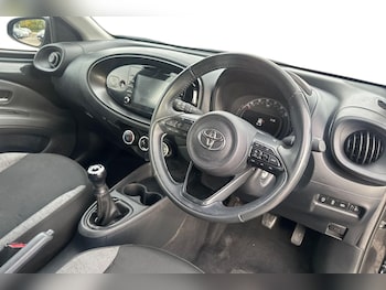 Used Toyota Aygo X 2023 for sale - 76373507: Photo