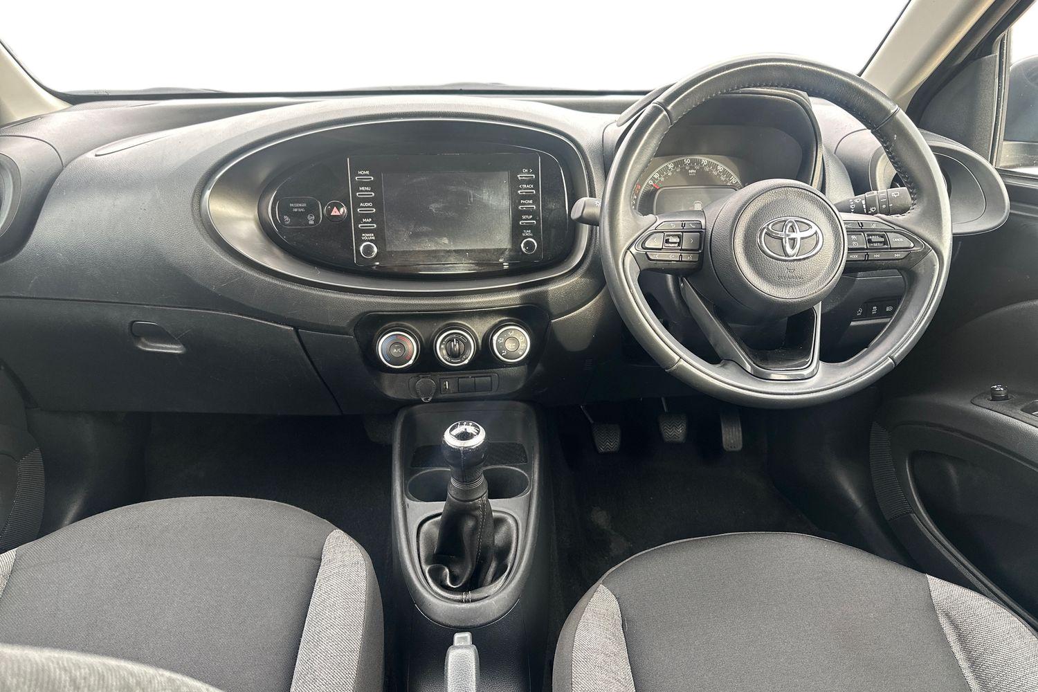 Used Toyota Aygo X 2023 for sale - 76373507: Photo 4