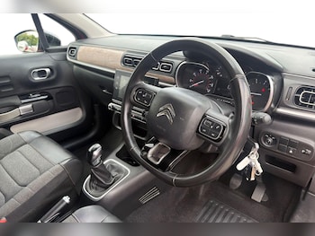 Used Citroen C3 2020 for sale - 79526142: Photo