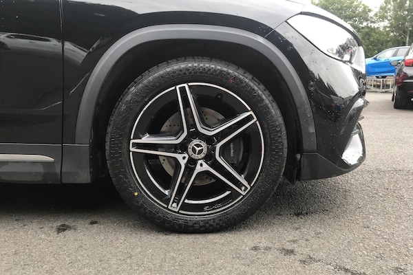 Used Mercedes-Benz GLA 2022 for sale - 76339422: Photo 3