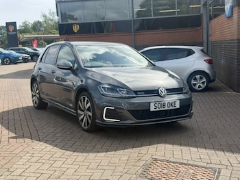 Used Volkswagen Golf 2018 for sale - 79592658: Photo