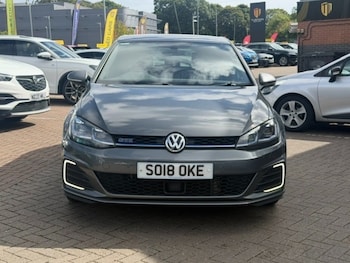 Used Volkswagen Golf 2018 for sale - 79592658: Photo