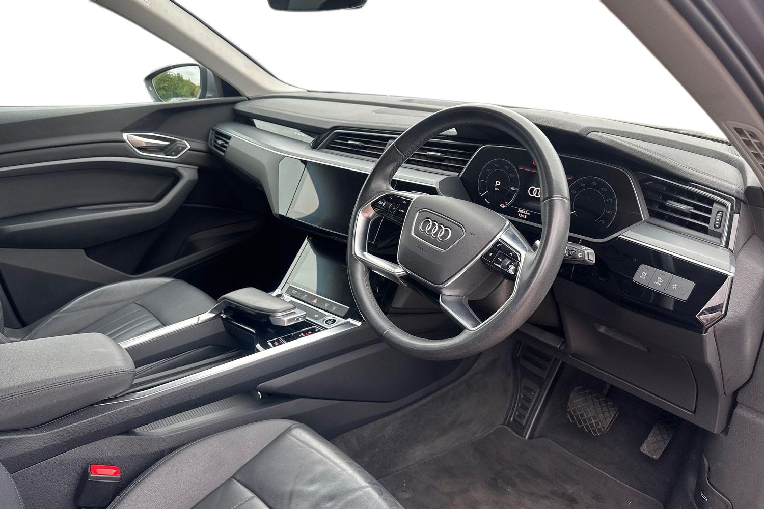 Used Audi Other 2021 for sale - 76243453: Photo 2