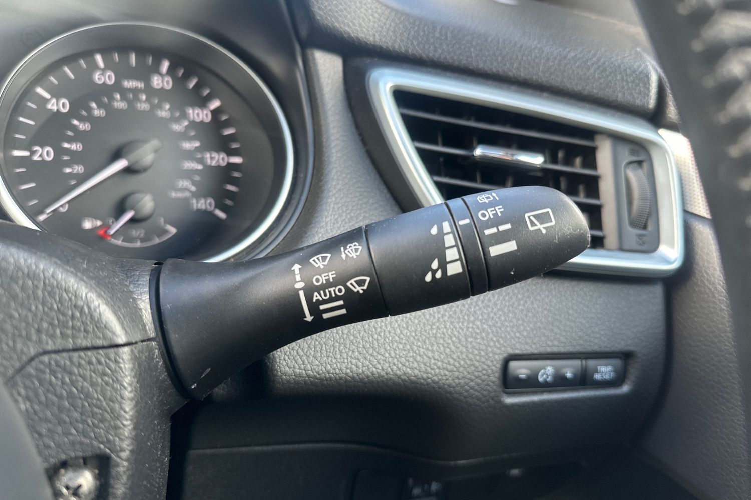 Used Nissan Qashqai 2018 for sale - 76034456: Photo 21