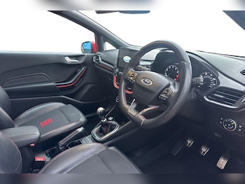 Used Ford Fiesta 2018 for sale - 76588172: Photo