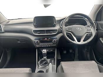 Used Hyundai TUCSON 2018 for sale - 79867172: Photo
