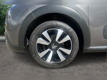Used Citroen C3 2018 for sale - 75143441: Photo