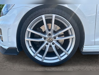 Used Volkswagen Golf 2017 for sale - 75649250: Photo