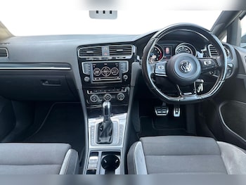 Used Volkswagen Golf 2017 for sale - 75649250: Photo