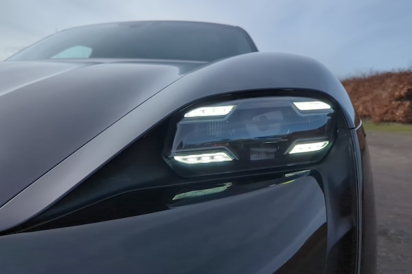 Used Porsche Taycan 2022 for sale - 74340258: Photo 12