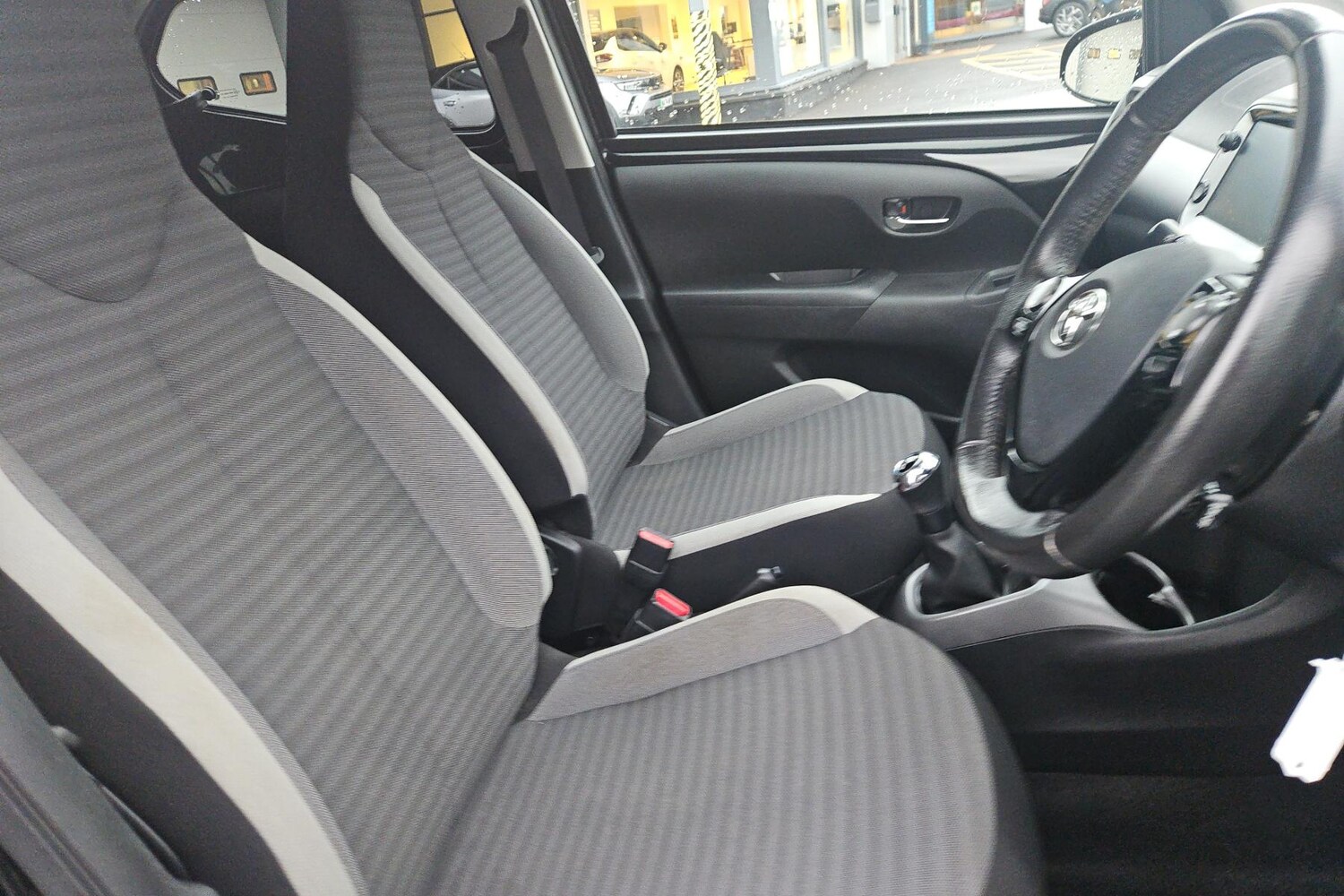 Used Toyota AYGO 2020 for sale - 78137400: Photo 25