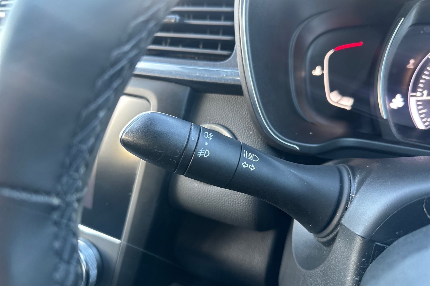 Used Renault Kadjar 2021 for sale - 77351049: Photo 19