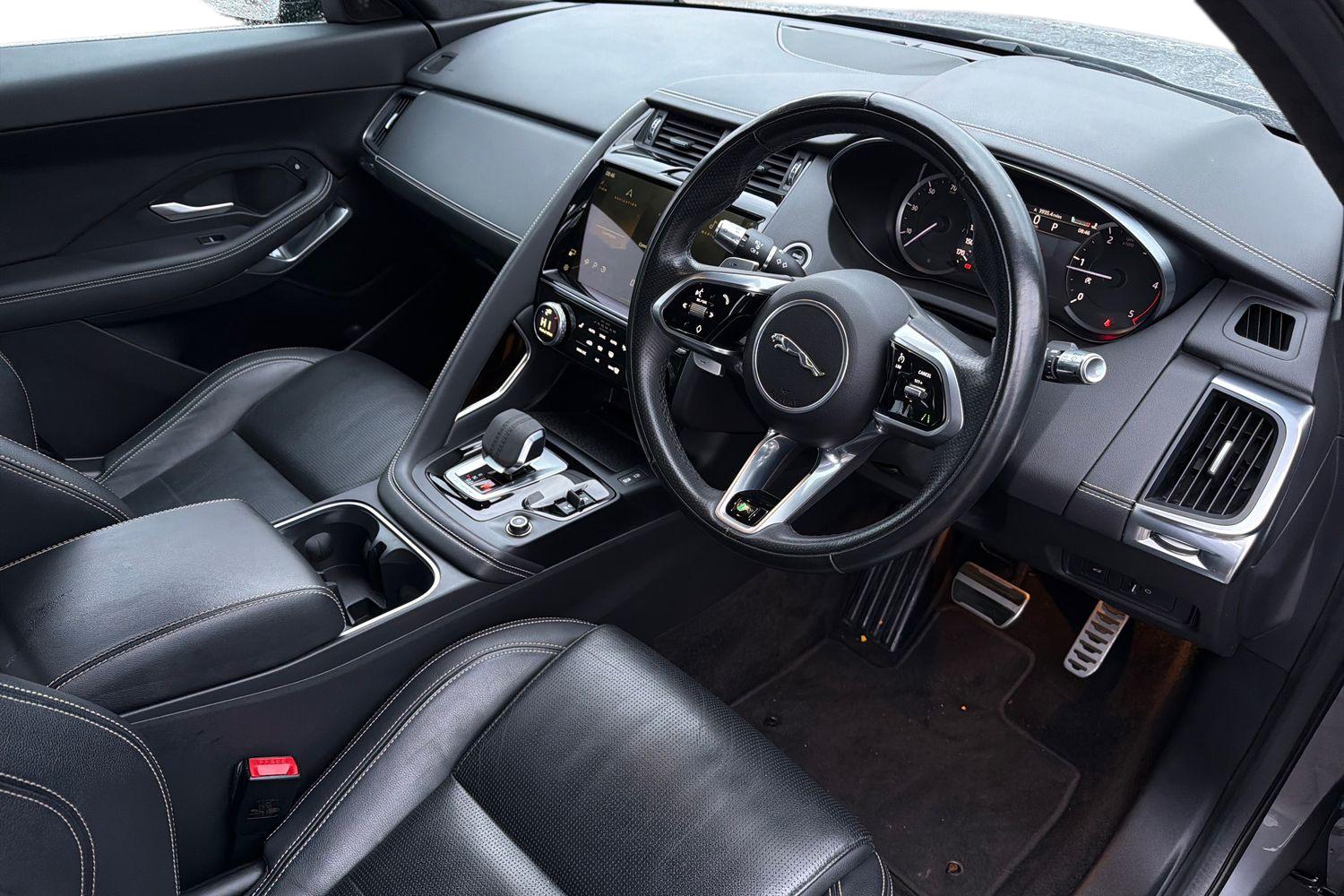 Used Jaguar E-Pace 2021 for sale - 77239963: Photo 2