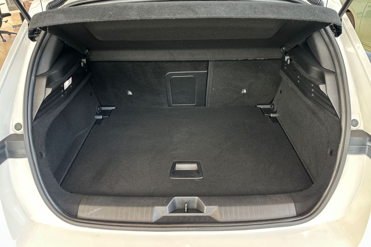 Used Vauxhall Astra 2023 for sale - 76411490: Photo 18