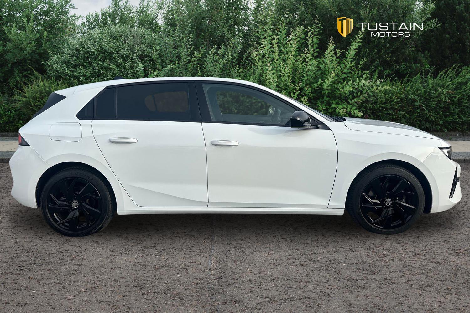 Used Vauxhall Astra 2023 for sale - 76411490: Photo 8