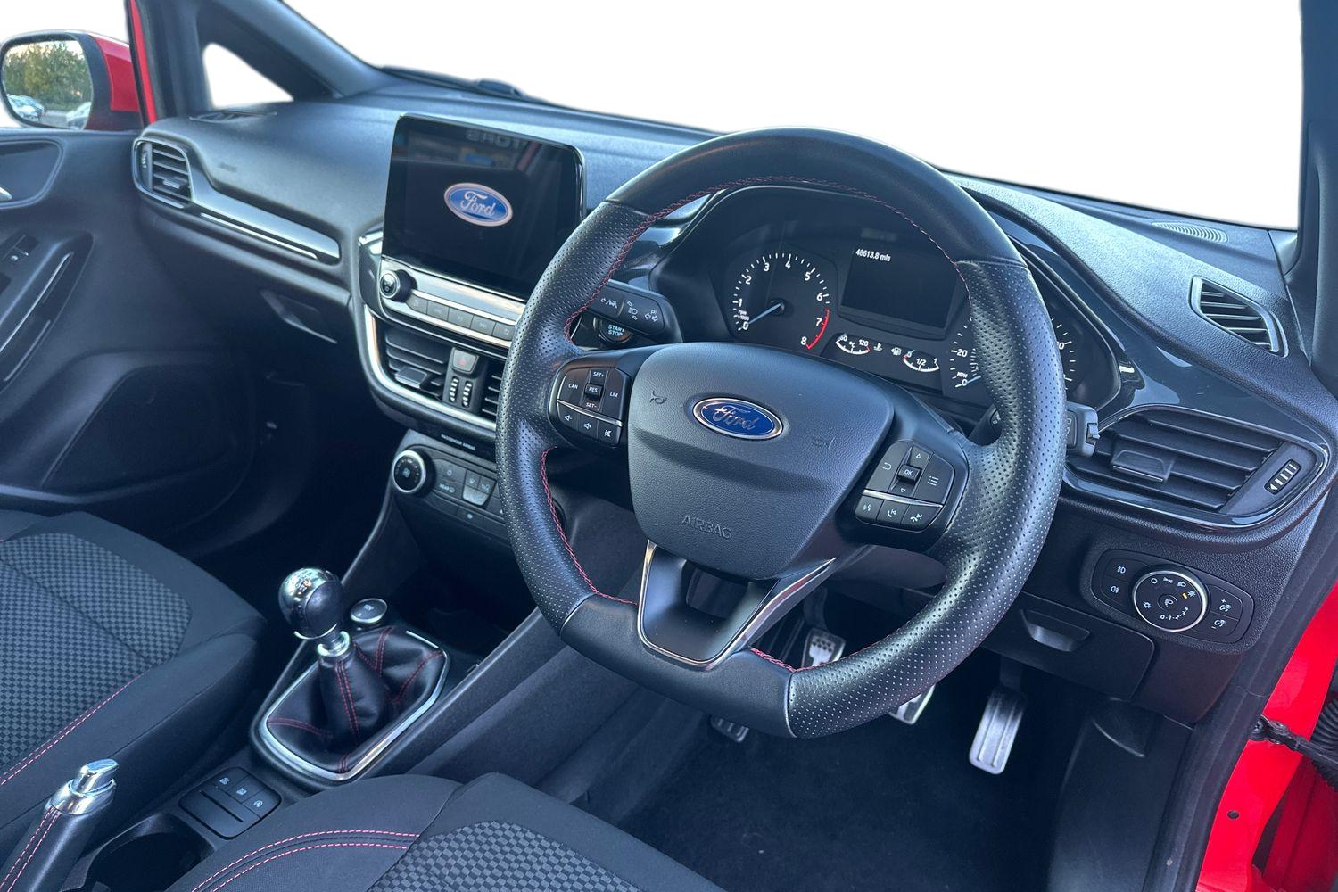 Used Ford Fiesta 2019 for sale - 76362376: Photo 2