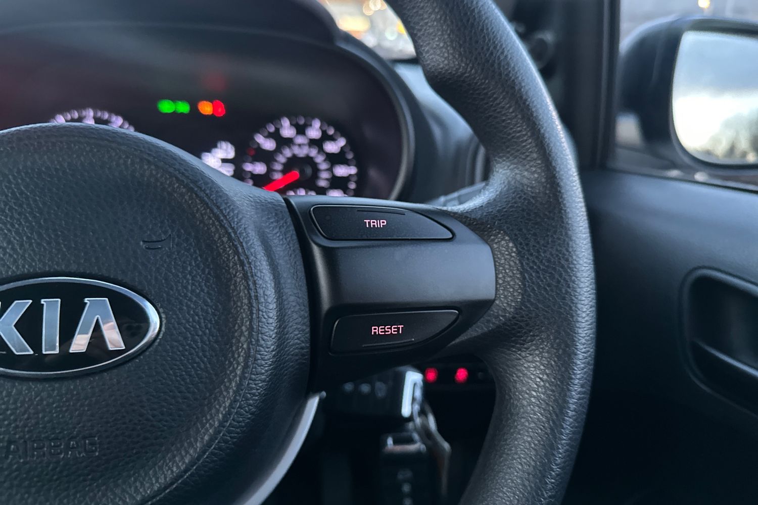 Used Kia Picanto 2018 for sale - 77219891: Photo 18