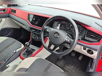 Used Volkswagen Polo 2019 for sale - 79526119: Photo