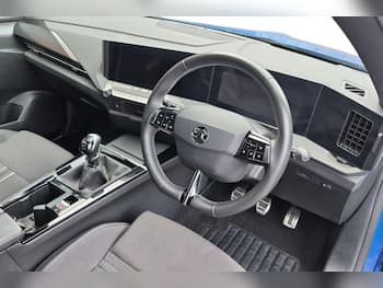 Used Vauxhall Astra 2023 for sale - 79511344: Photo