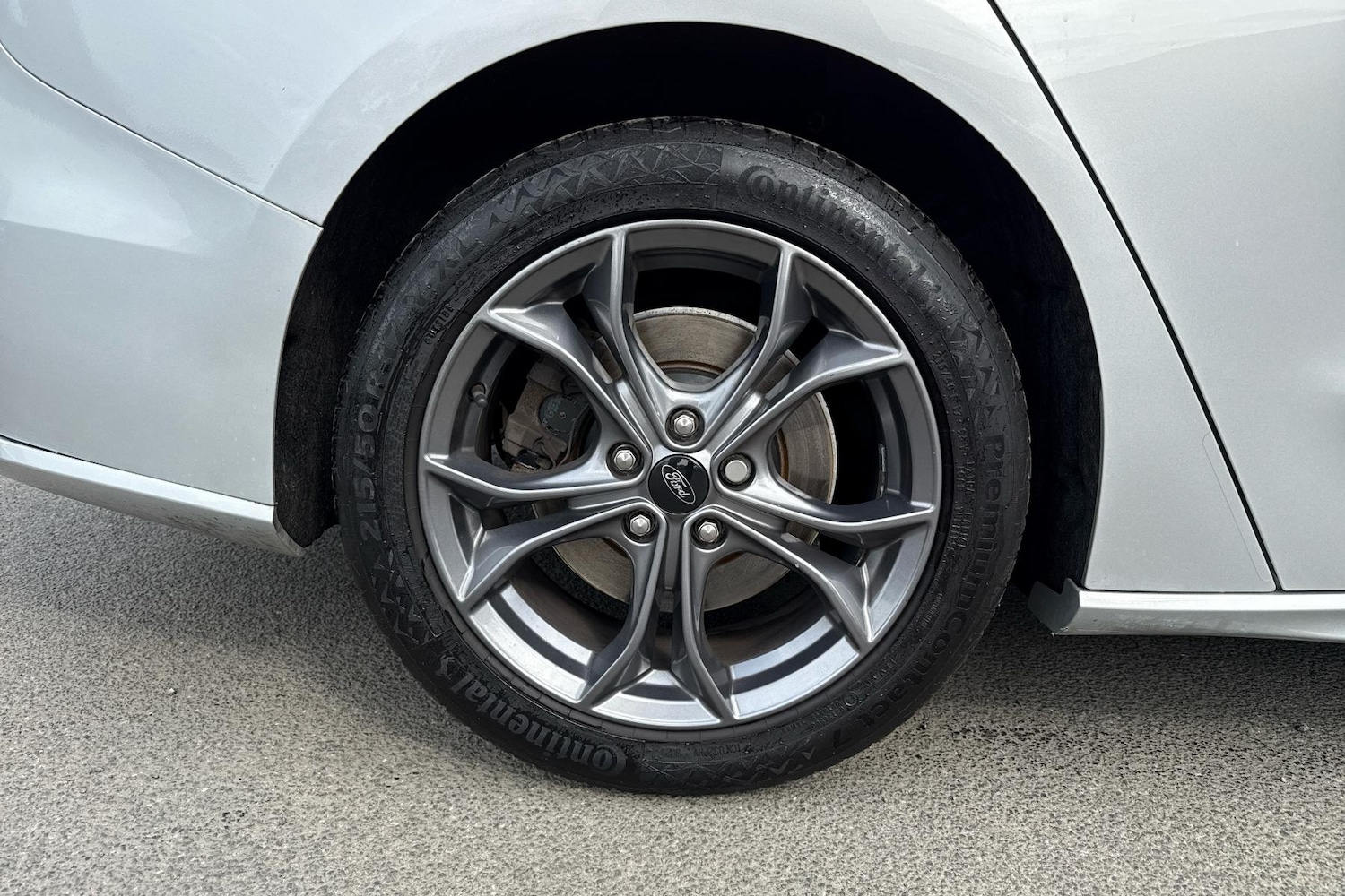 Used Ford Focus 2021 for sale - 77240033: Photo 3