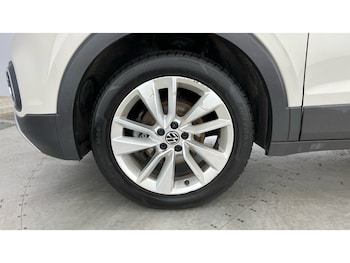 Used Volkswagen T-Cross 2021 for sale - 77929116: Photo