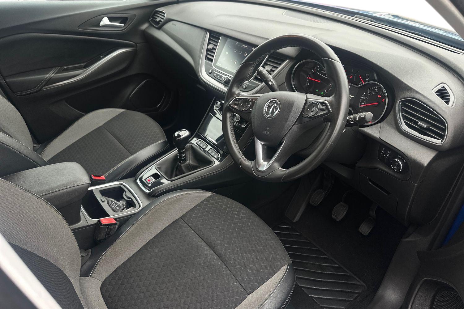 Used Vauxhall Grandland X 2018 for sale - 76979016: Photo 2