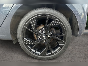 Used Hyundai i10 2023 for sale - 76435966: Photo