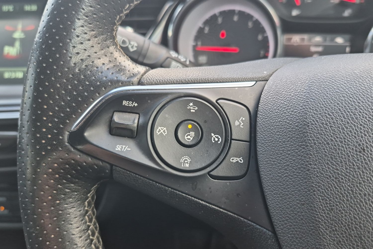 Used Vauxhall Insignia 2019 for sale - 77827818: Photo 18