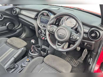 Used MINI Convertible 2018 for sale - 79014773: Photo