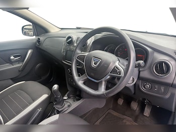 Used Dacia Sandero Stepway 2019 for sale - 79351441: Photo