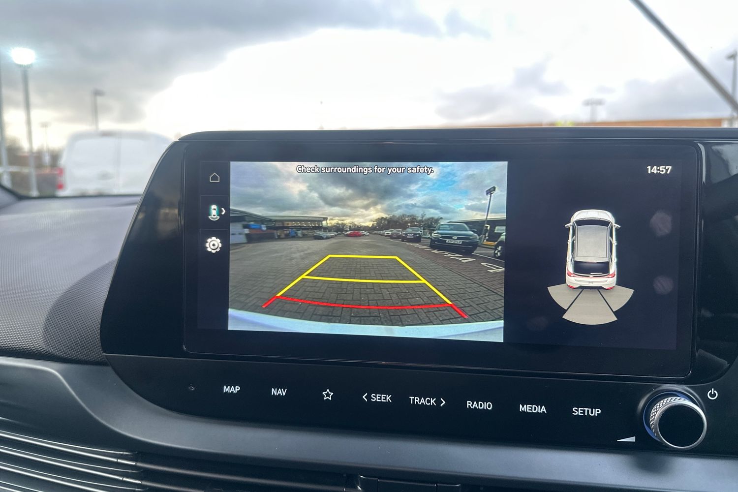 Used Hyundai i20 2023 for sale - 77298094: Photo 23