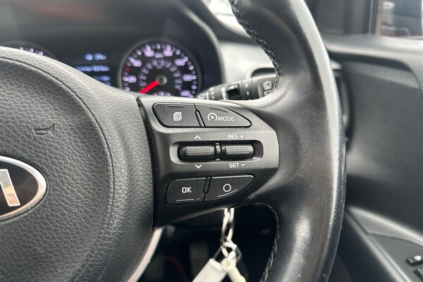 Used Kia Stonic 2019 for sale - 76262574: Photo 17