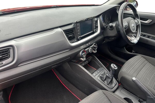 Used Kia Stonic 2019 for sale - 76262574: Photo 5
