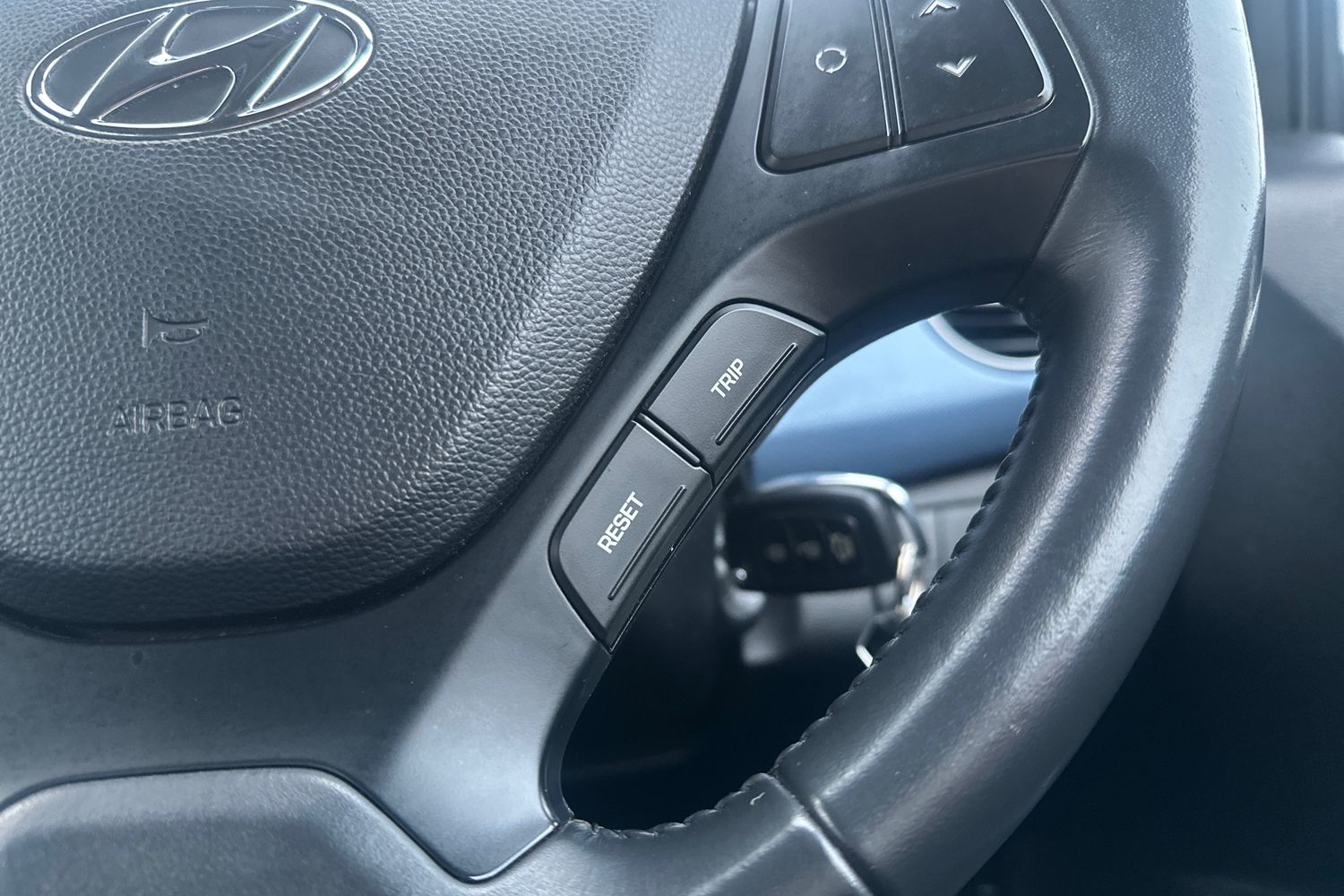 Used Hyundai i10 2016 for sale - 77473222: Photo 20