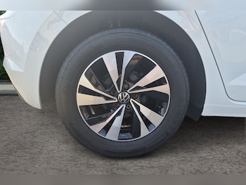 Used Volkswagen Polo 2021 for sale - 78576402: Photo