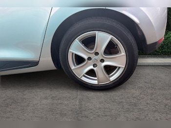 Used Renault Clio 2014 for sale - 78743532: Photo