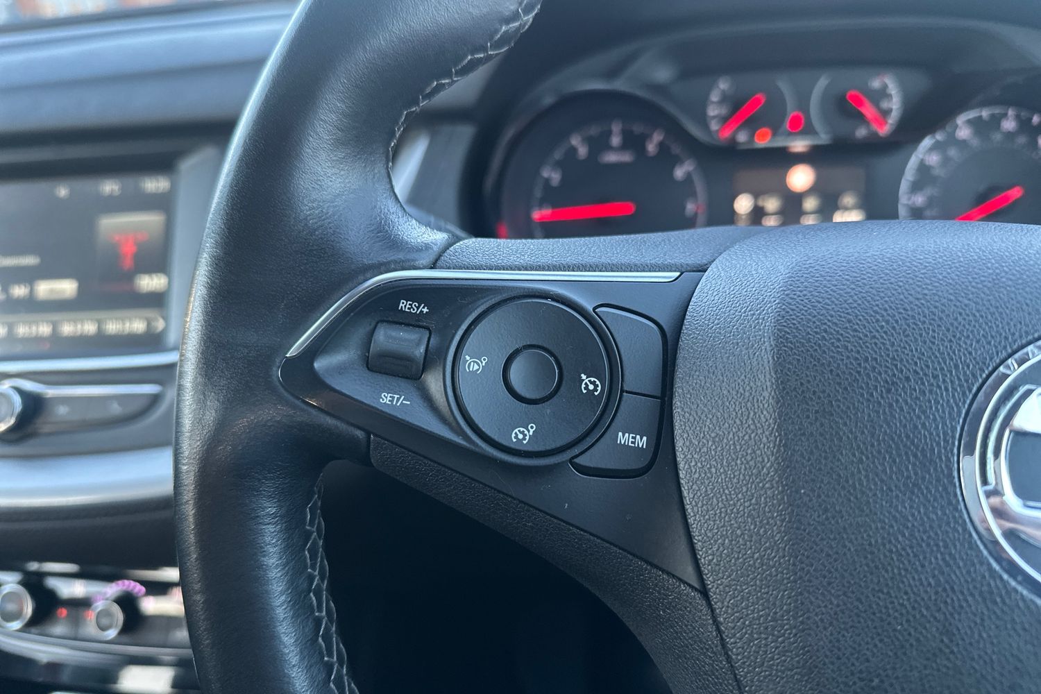 Used Vauxhall Grandland X 2018 for sale - 76875984: Photo 18