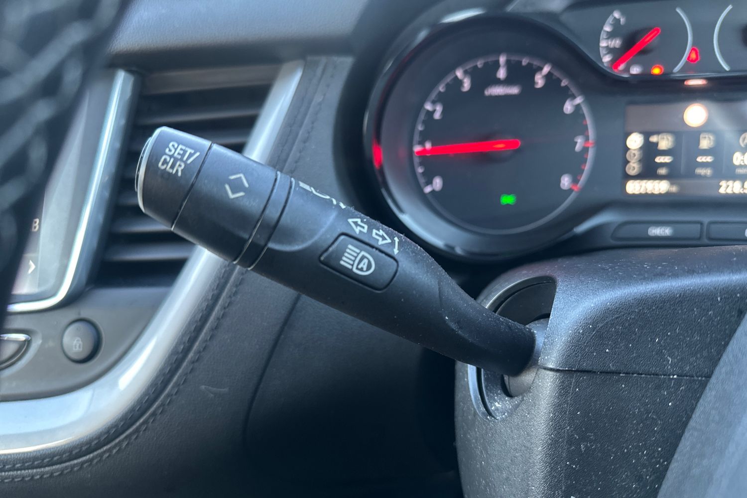 Used Vauxhall Grandland X 2018 for sale - 76875984: Photo 19