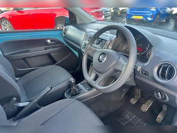 Used Volkswagen up! 2016 for sale - 76516056: Photo