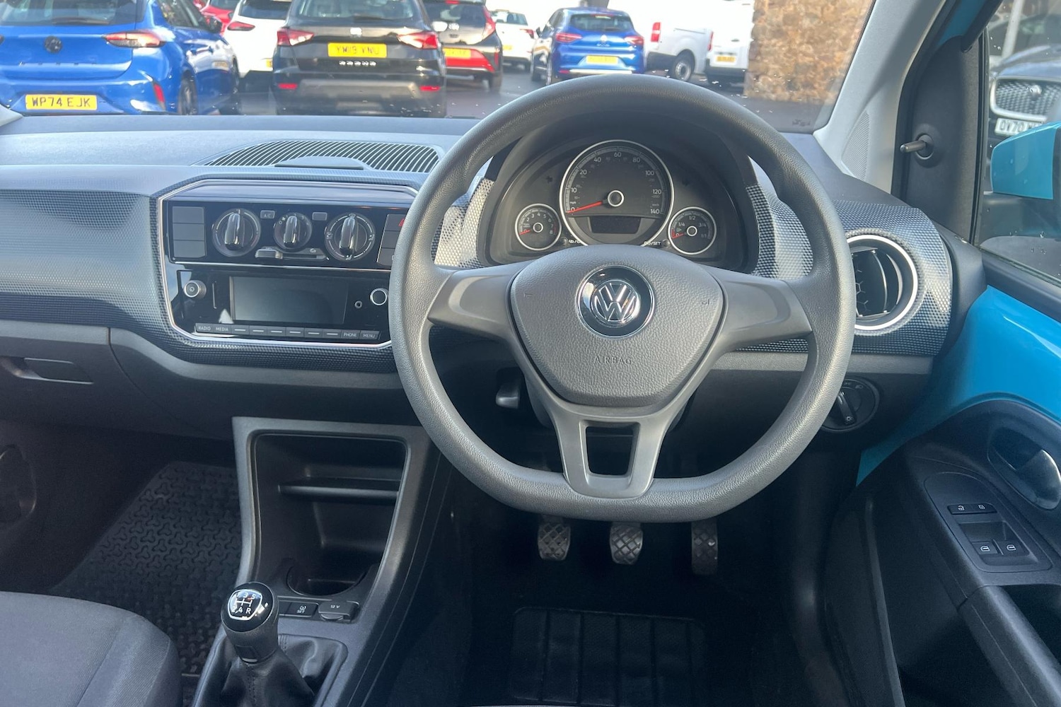 Used Volkswagen up! 2016 for sale - 76516056: Photo 4