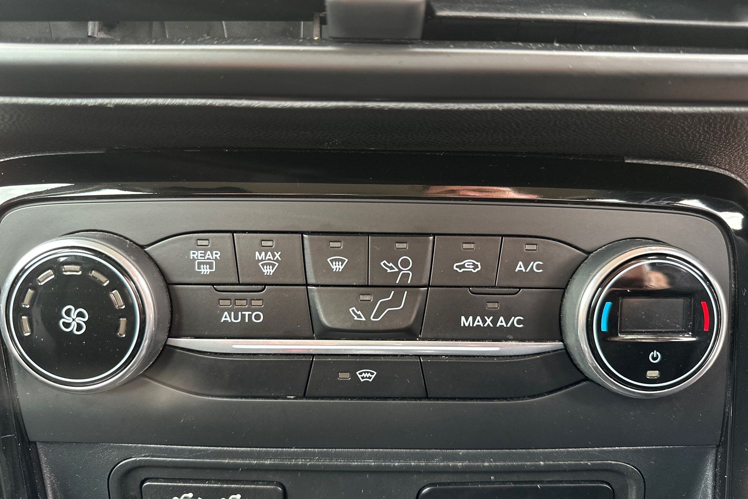 Used Ford Ecosport 2019 for sale - 76156018: Photo 24