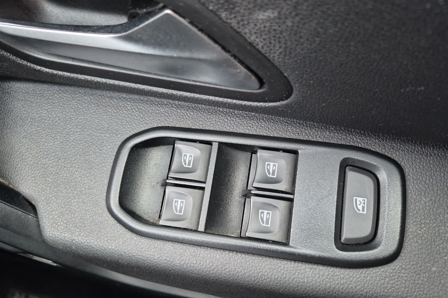 Used Dacia Duster 2019 for sale - 77675223: Photo 14