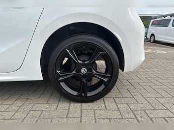 Used Vauxhall Corsa 2023 for sale - 76022157: Photo 3