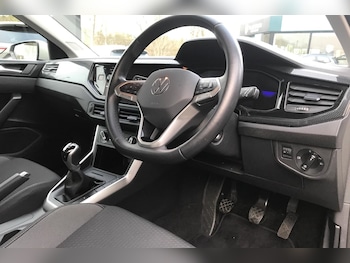 Used Volkswagen Polo 2024 for sale - 77527927: Photo